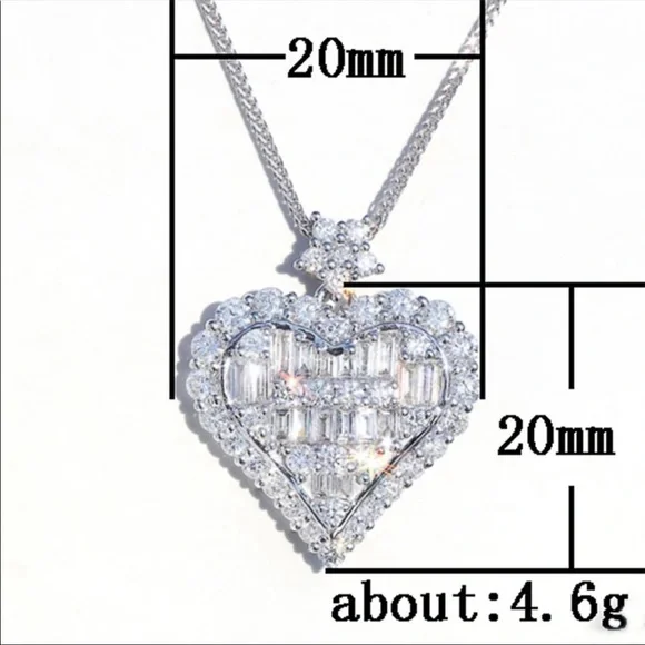 New 925 Silver Baguette Women Diamond Heart Necklace - Picture 3 of 3
